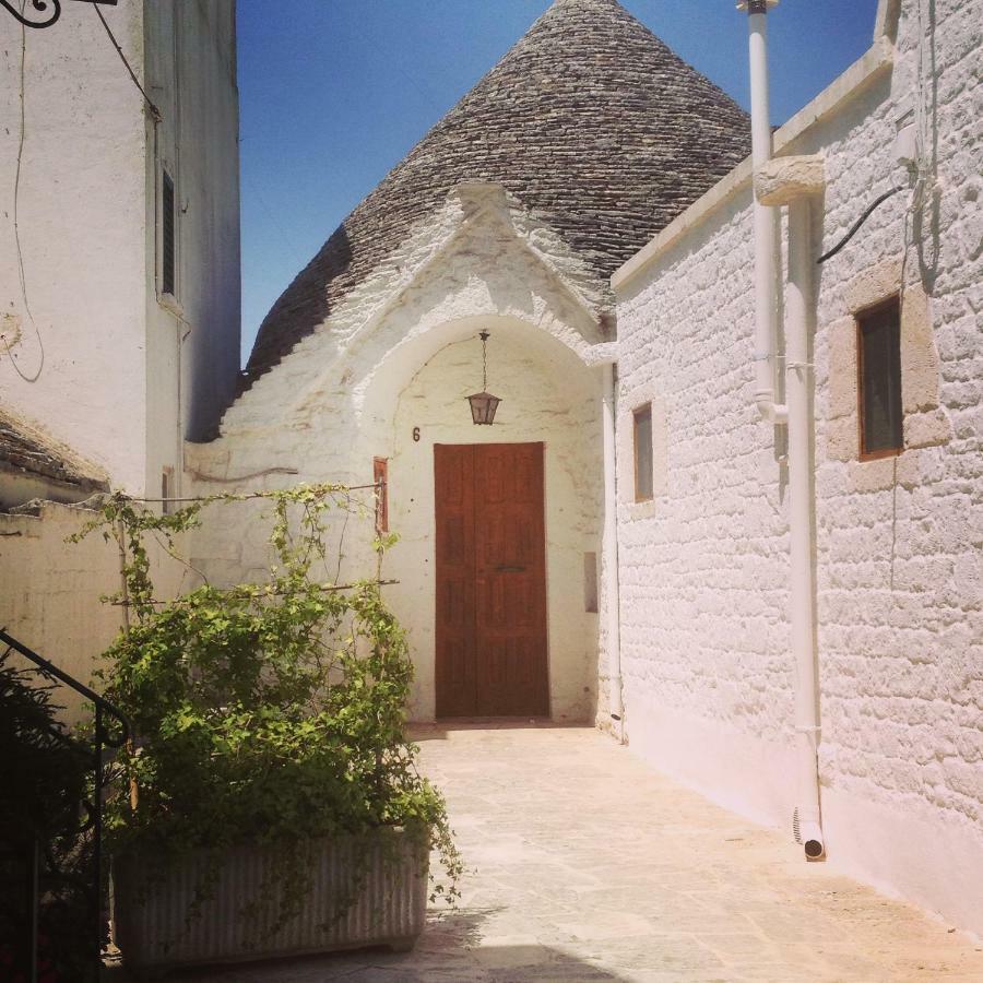 Trullo Di Giovannina Casa Vacanza อัลเบโรเบลโล ภายนอก รูปภาพ